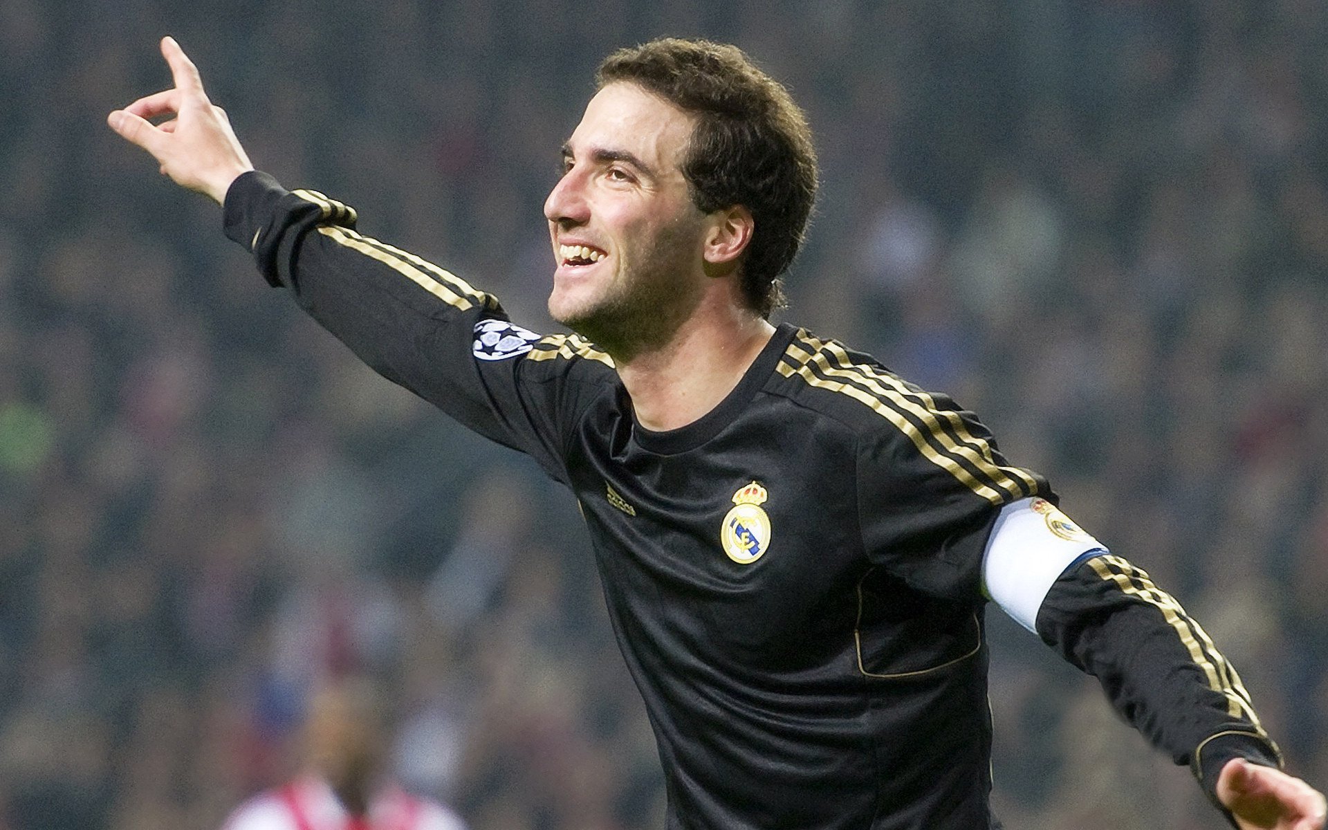 中国足球青训活动结合区域特色拓展广度，我国足球青训发展现状